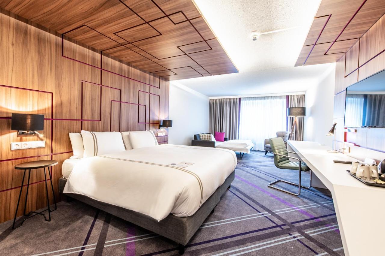Premier Inn Braunschweig City Centre Exteriör bild