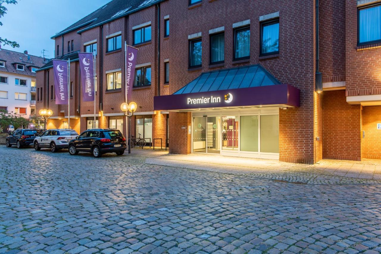Premier Inn Braunschweig City Centre Exteriör bild
