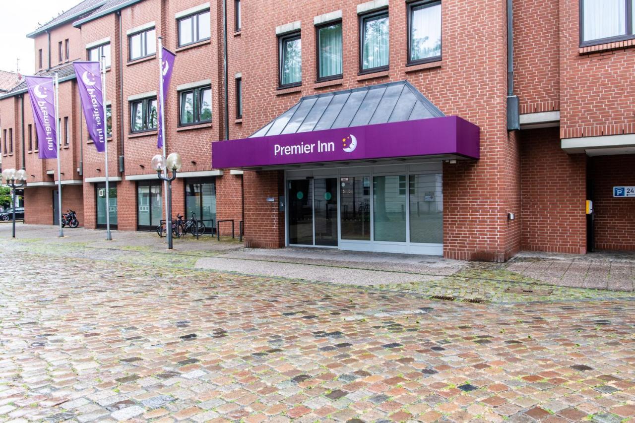 Premier Inn Braunschweig City Centre Exteriör bild