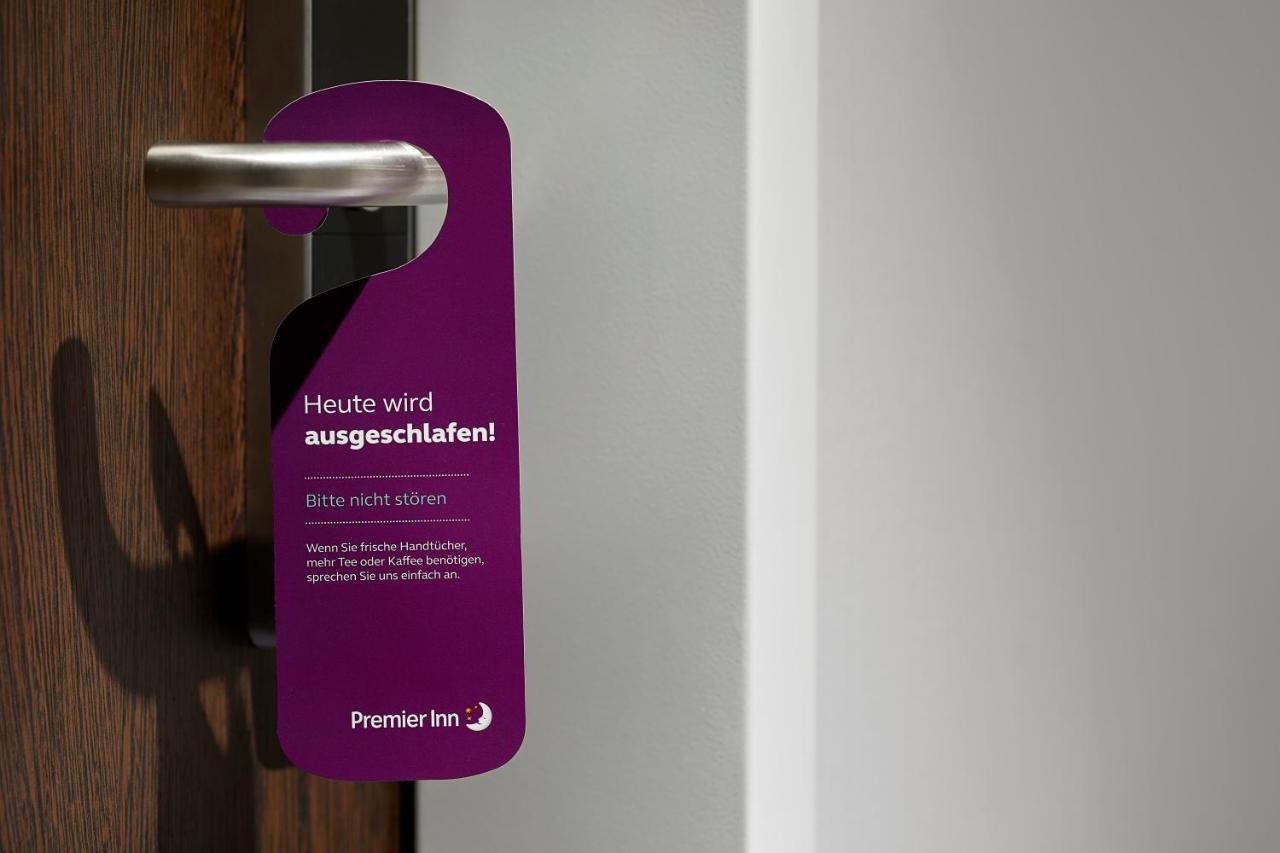 Premier Inn Braunschweig City Centre Exteriör bild